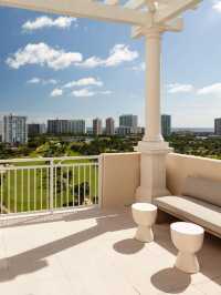 🌴🛏️ Unwind in Aventura: Top Stay at JW Marriott Miami 🌞