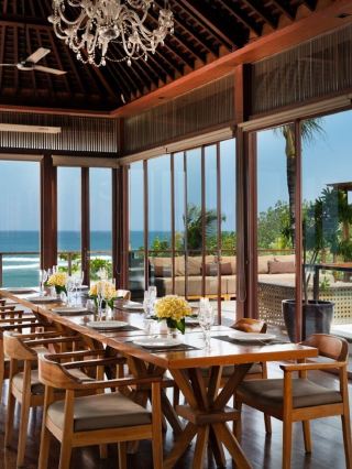 🌴🏖️ Bali Bliss: Beachfront Serenity at Niksoma Resort 🌅🍹
