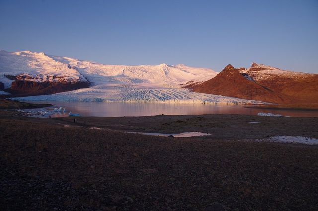 Fjallsarlon Iceberg Lagoon：冰雪奇緣般