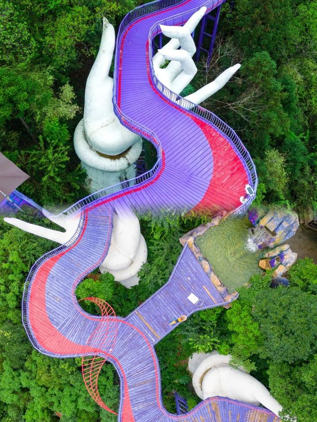 紫龍峽玻璃漂流丨天子地夢幻樂園的空中漂流