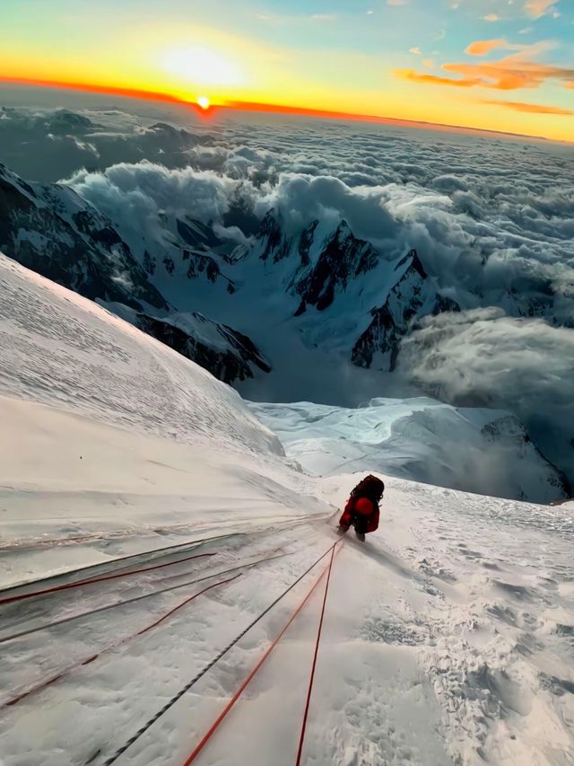 到底是什麼樣的人才會喜歡雪山。