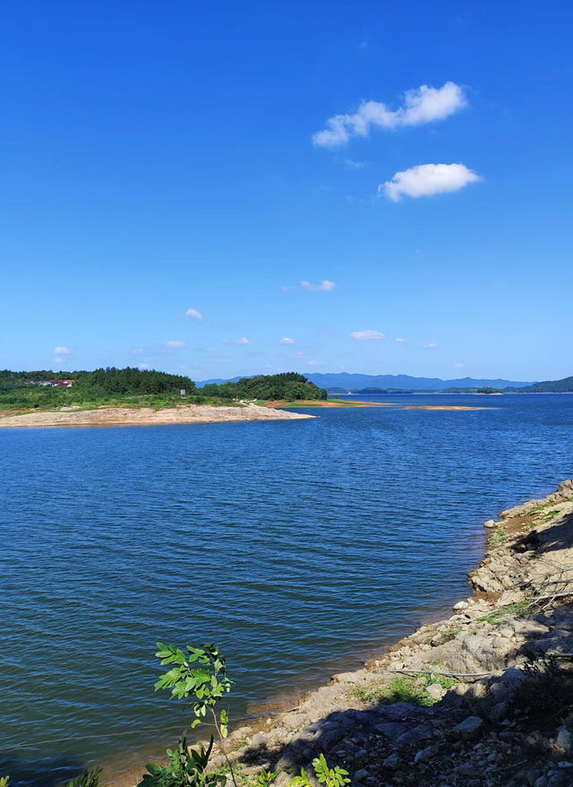 六安萬佛湖｜湖光山色與人文薈萃的休閒度假。