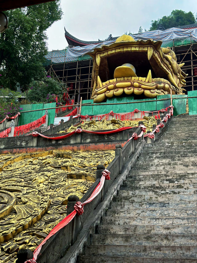 隱秘金龍寺：一場尋覓小眾禪意的心靈之旅。
