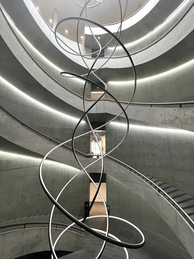 美術館｜和美術館·寧靜的藝術氛圍中觀賞。
