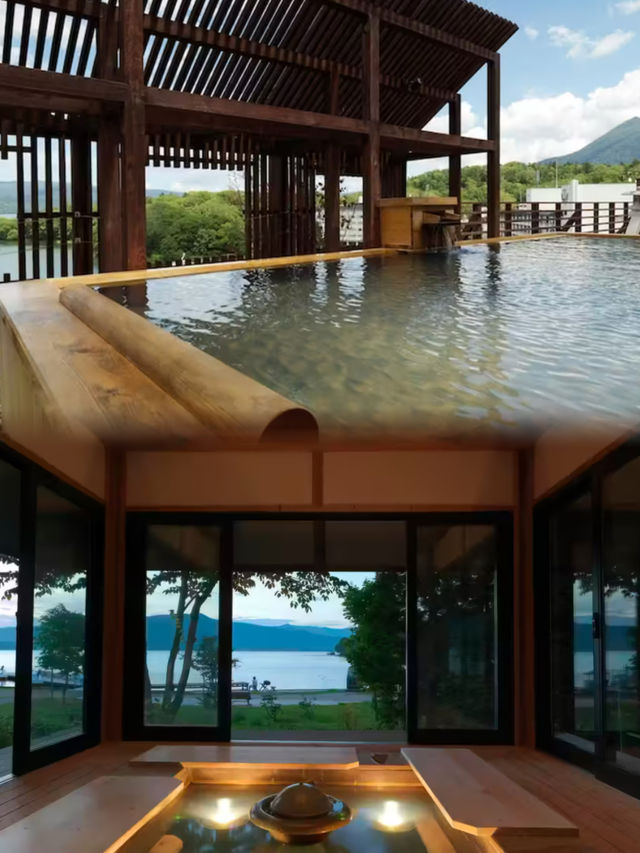 為了這湖景溫泉我特意飛了北海道，美到極致