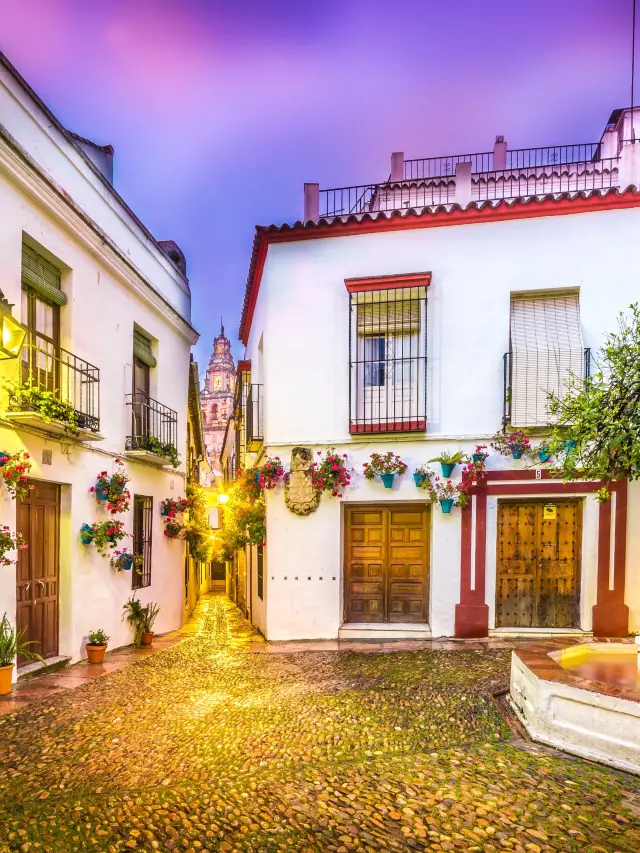 Spain and Portugal Travel Guide: A Must-Read!