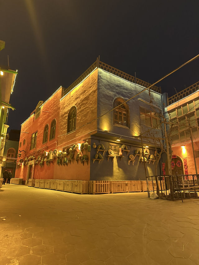 A Day in the Ancient Heart of Kashgar 🕌🌅