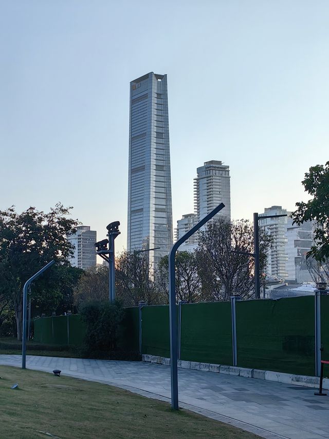 深圳人才公園的日落