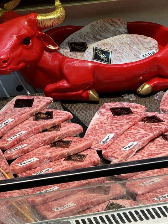 大阪海鮮市場一日遊：黑門市場與木津市場的美食探索🦀🐟