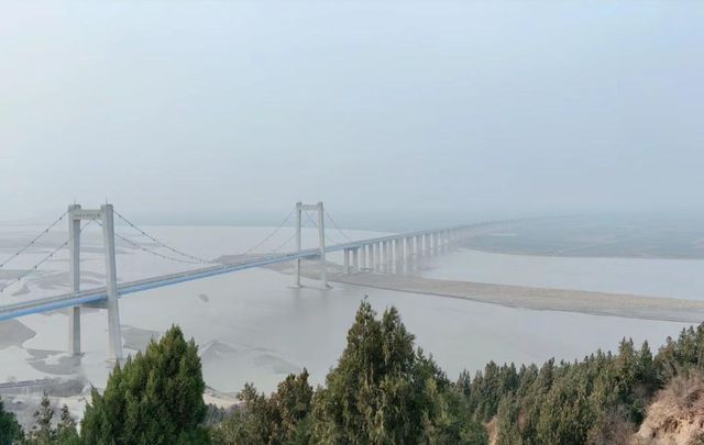 三皇山桃花峪