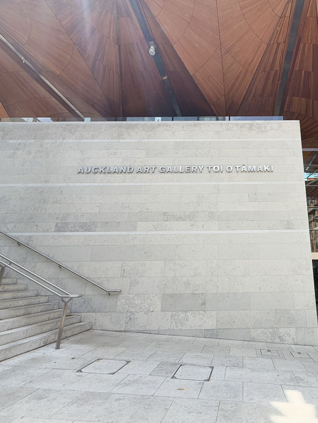 Auckland Art Gallery, Top Free Thing To do In Auckland! 🖼️ 🎨 