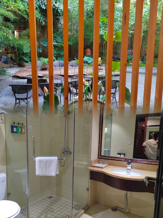 嚟樂山，唔可以錯過嘅宏遠大酒店，體驗舒適之旅