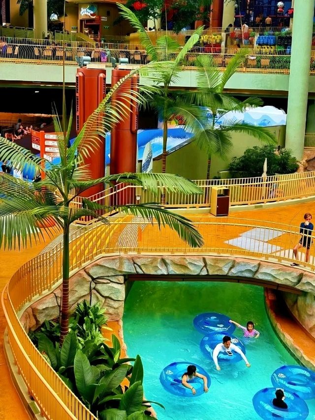 香港水上樂園｜滑水道衝浪、漂流躺平…玩水爽到不想走！