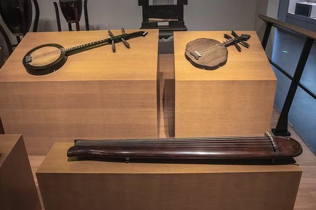彈撥樂器博物館