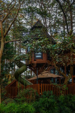 Qian Land Refreshing Residence Map - Warm Hot Springs at Yuntun Treehouse, Perfect for Childlike Fun and Wellness