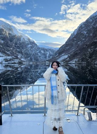 ฟยอร์ดนอร์เวย์ | ฉันล่องเรือเข้าไปในภาพวาด ณ ปลายสุดของโลก