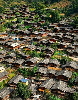 Yunnan Tongle Village|A Zero-Commercialized Lisu Ancient Village and a Secret Cloud Sea Sanctuary for Niche Travelers