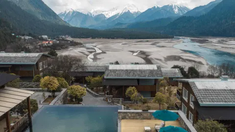 Stay in a Glacier Masterpiece | Bomi Songtsam Linka, a Tibetan luxury journey that redefines your expectations — traveler post in Bome
