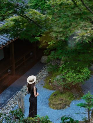 At the foot of Mount Gongga | A mountain hot spring worth visiting in every season