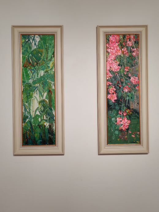 薔薇を嗅ぐ——周海醄油絵作品展 | Trip.com 北京
