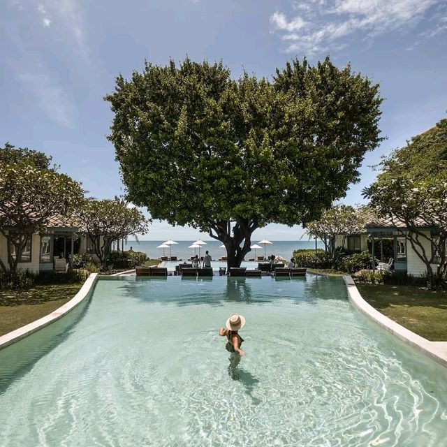 บูทีครีสอร์ทระดับ 5 ดาว Devasom Hua Hin Resort