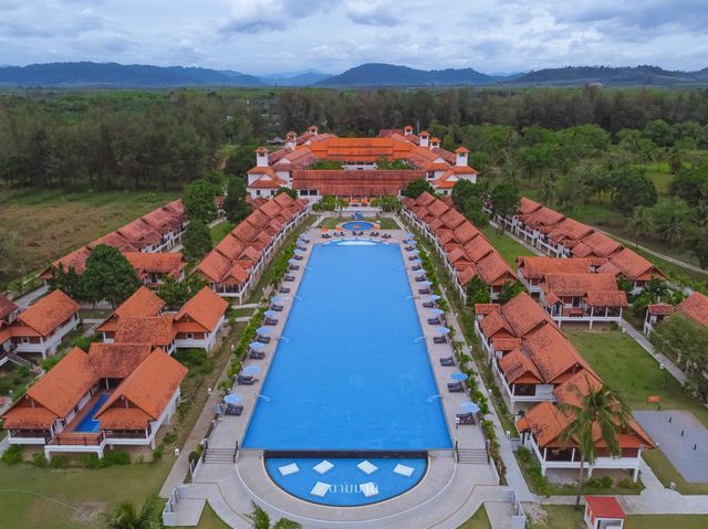 Le Menara Khao Lak Luxury Beachfront Villa&Resort