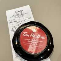 Tim Hortons ร้านกาแฟชื่อดังจากแคนาดา📍