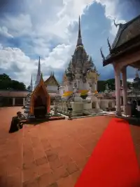 ทริปไหว้พระสายมู​   วัดพระธาตุไชยาราชวรวิหาร