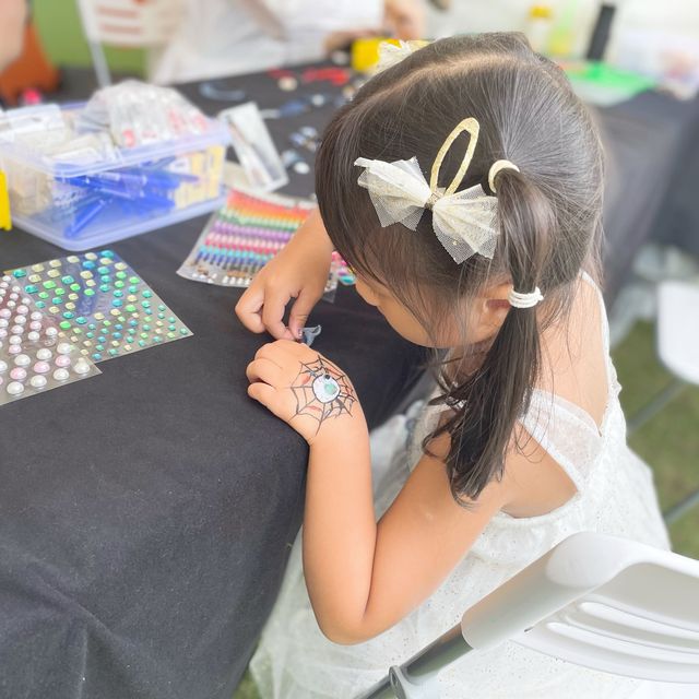大人小朋友都岩玩既西九文化區嘉年華 ！🤹🏻‍♀️🎨
