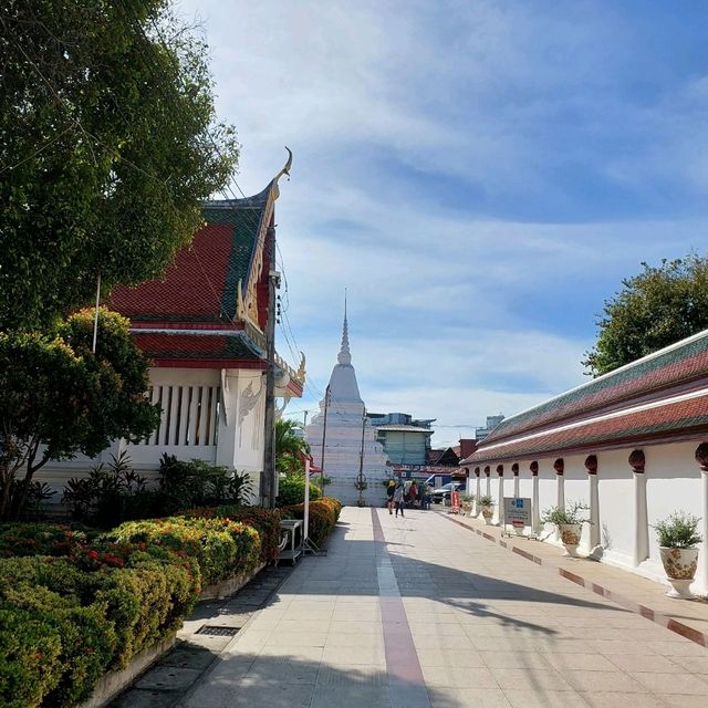 นมัสการพระพุทธชินราช
