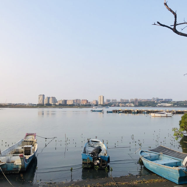 淡水河左岸：悠遊八里自然美景