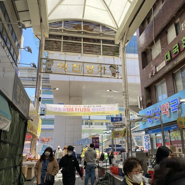 🌟 大邱｜西門市場 刀削麵 糖餅 各種五金雜貨 