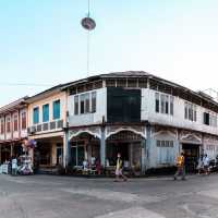  ย้อนอดีตเมืองเก่า ถนนคนเดิน กิน ชิม ช้อป
