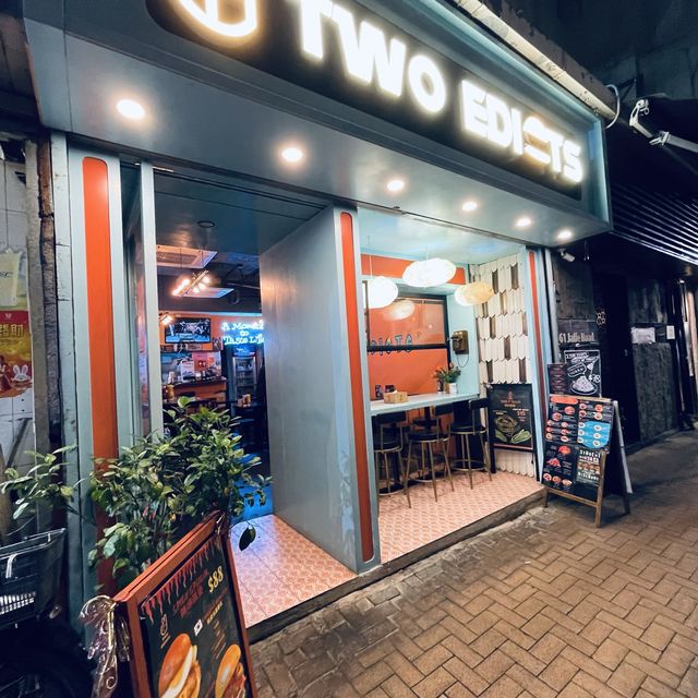 🍔🍔TWO EDIOTS 