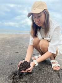 หาดทรายดำ ที่เที่ยวตราด มหัศจรรย์แห่งธรรมชาติ
