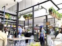 ร้าน Friday Everyday สัตหีบ อาหารอร่อย บรรยากาศดี