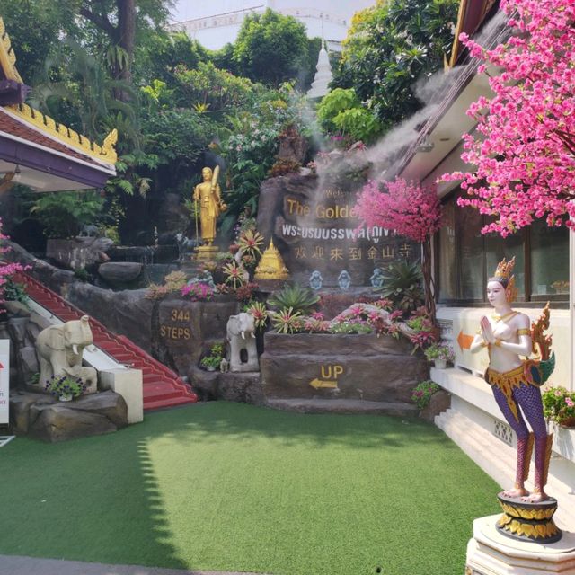Golden Mount and Wat Saket in Bangkok!