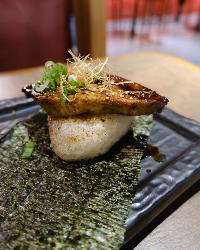 新開超正居酒屋。任飲回杯清酒放題