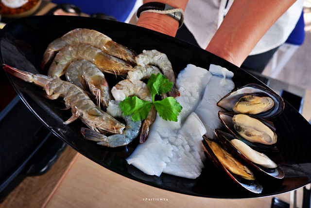 HARBOUR RESTAURANT ปิ้งย่าง ชาบู 