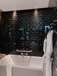 ลองเปลี่ยนวันหยุดที่น่าเบื่อมานอนที่ W Bangkok