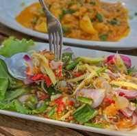 กินข้าวริมทะเลชิลๆ ฟีลออนเดอะบีชที่บางแสน
