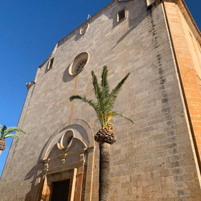 Santanyí Market: Mallorcan Magic & Mediterran