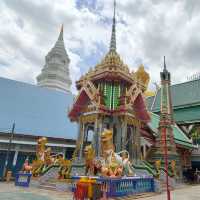 หนาวนี้เข้าวัดไหว้พระขอพรเสริมบารมี