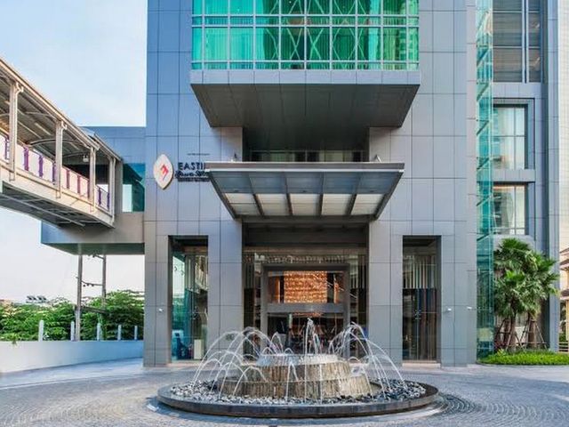 易思廷大酒店沙吞：交通方便，自助早餐豐富