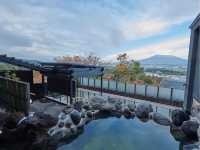 「御殿場HOTEL CLAD」：富士山景觀+舒適泡湯，購物勝地的理想住宿