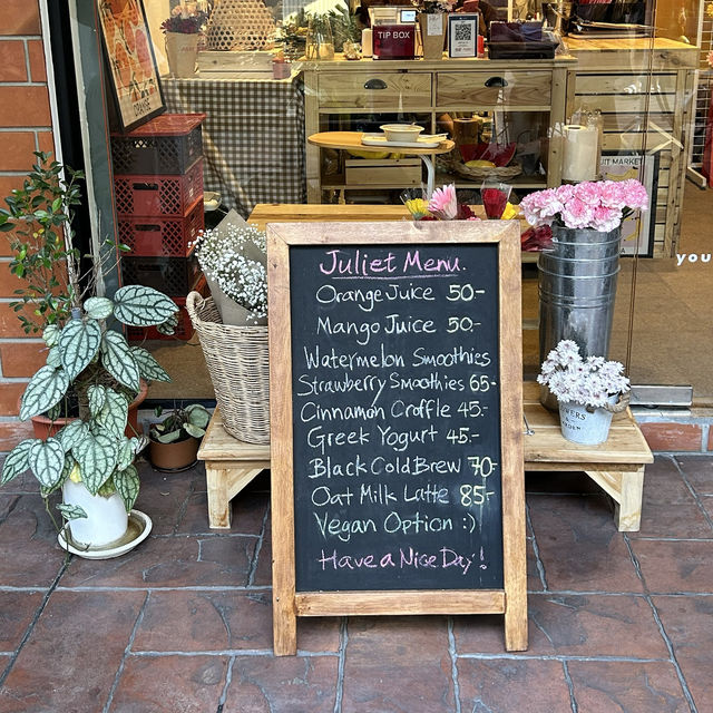 🍒 JULIET.cnx คาเฟ่ฟีลยุโรปย่านนิมมาน 🌻
