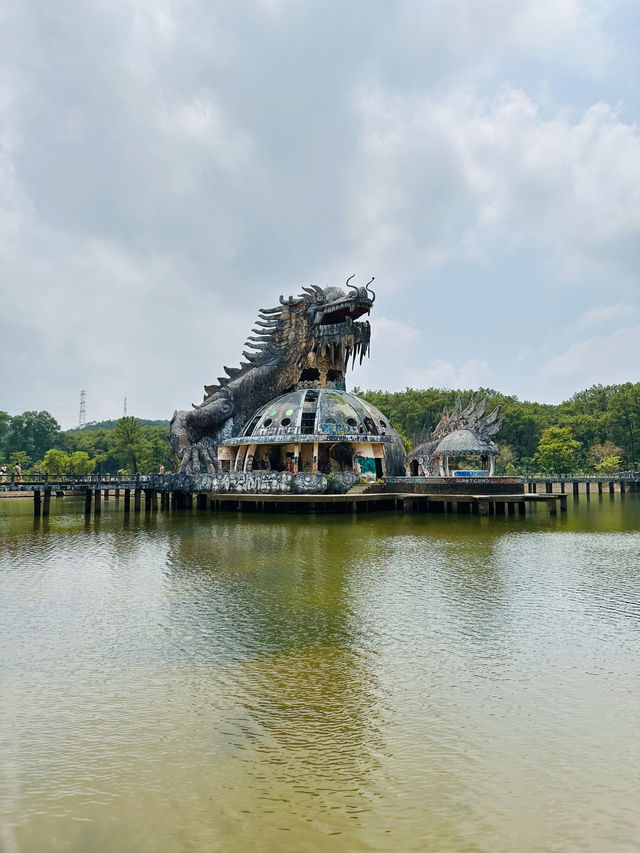 A unique Dragon Structure in Vietnam