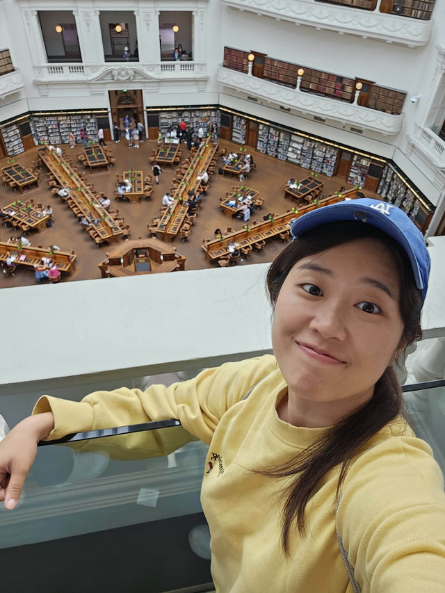 해리포터에 나올 것만 같은 도서관! 빅토리아 도서관