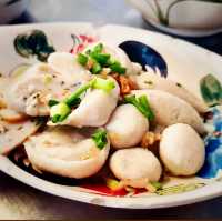 泰國曼谷 不經意的美味船麵 Zaew Noodle แซว ก๋วยเตี๋ยวลูกชิ้นปลา