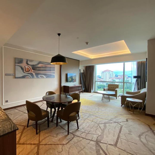 Royal Treat at Le Meridien Putrajaya: A Perfect Anniversary Getaway